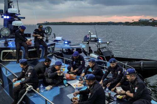 POLIS MARIN KAWAL PERAIRAN JOHOR