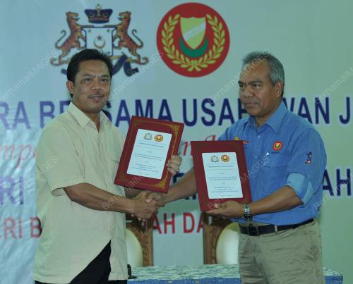 JB04_11062014_JOHOR_n_KEDAH