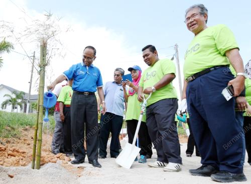 JB04_11122014_PROF._DATUK_IR._DR._WAHID