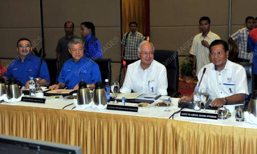 JB04_12022013_PM_BN_JOHOR