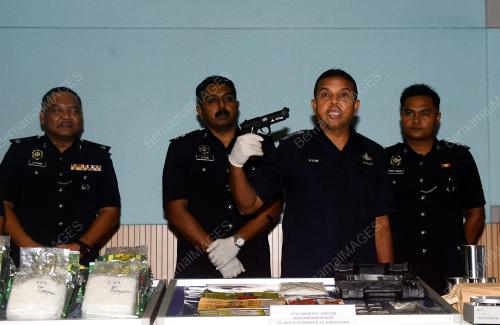 DATUK AYOB KHAN MYDIN PITCHAY