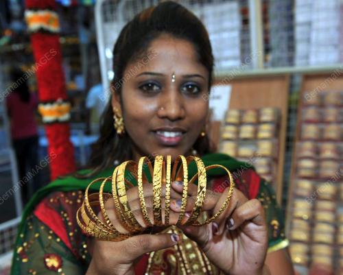 JB04_12112012_LITTLE_INDIA