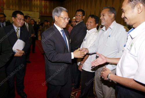 JB04_13012011_MUSTAPA