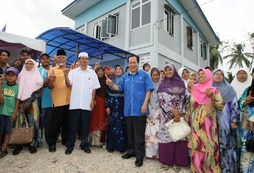 JB04_13012014_BALAI_RAKYAT