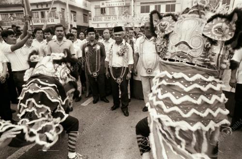 YAB ENCIK ABDUL GHAFAR BABA