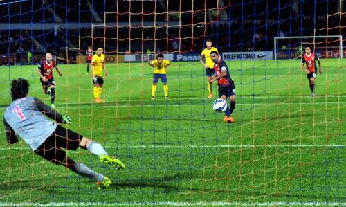 JB04_14042015_PIALA_AFC