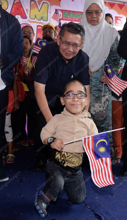 DATUK SERI SALAHUDDIN AYUB