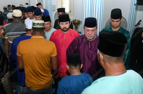 JB04_15062018_SOLAT_AIDILFITRI