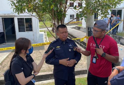 DATUK KAMARUL ZAMAN MAMAT