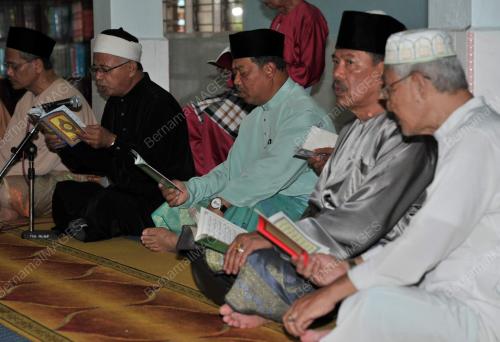 TAN SRI MUHYIDDIN YASSIN