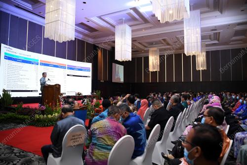 TENGKU DATUK SERI ZAFRUL ABDUL AZIZ