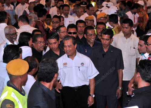 TAN SRI MUHYIDDIN YASSIN