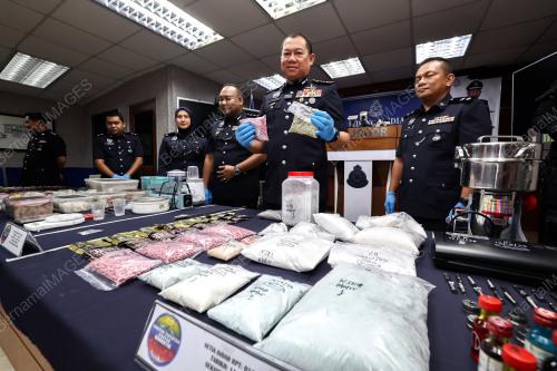 CP DATUK AB RAHAMAN ARSAD  