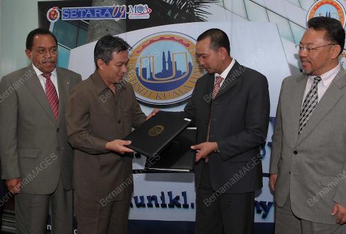 JB04_16012012_MOU