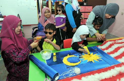JB04_16082017_BUTA_JALUR_GEMILANG