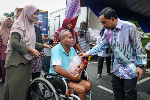DATUK ONN HAFIZ GHAZI