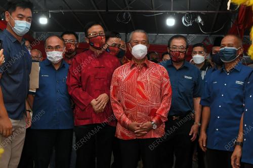 TAN SRI MUHYIDDIN YASSIN 