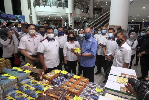 DATUK SERI DR WAN JUNAIDI TUANKU JAAFAR
