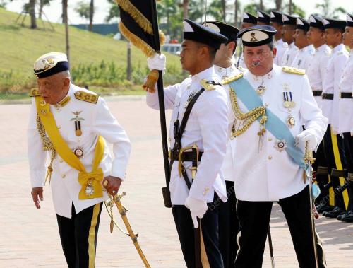 TUNKU IBRAHIM ISMAIL