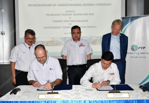 LOKE SIEW FOOK