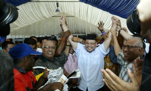 JB04_19012011_CALON_BN