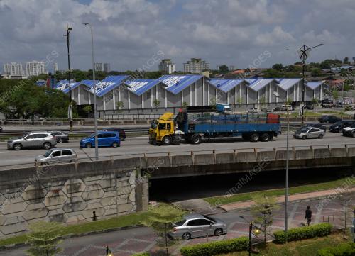 YUSAINI SIDEK