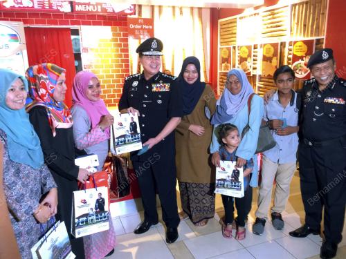 JB04_19062017_LAWATAN