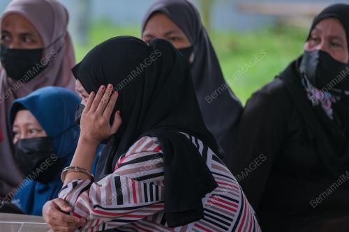 DAKWA IC PALSU