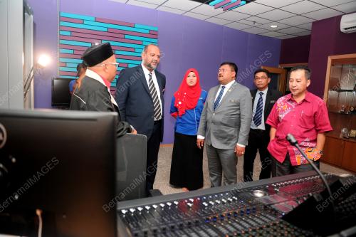JB04_20122018_LAWATAN_KERJA