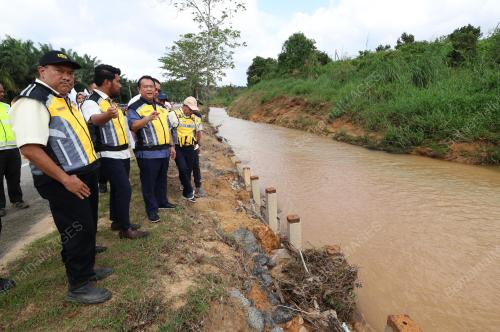 DATUK SERI ALEXANDER NANTA LINGGI