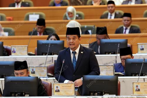 DATUK ZAHARI SARIP