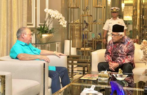 SULTAN JOHOR SULTAN IBRAHIM ALMARHUM SULTAN ISKANDAR
