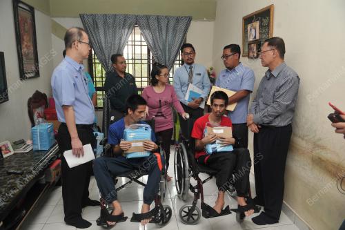 JB04_22012019_SERAH_BANTUAN