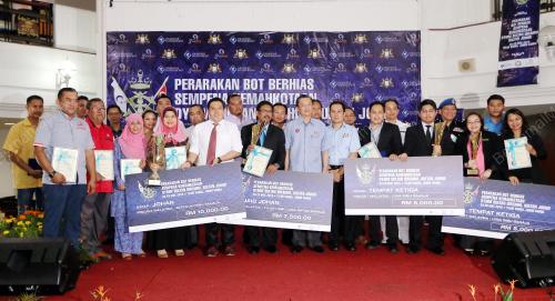 JB04_22042015_DATUK_TEE