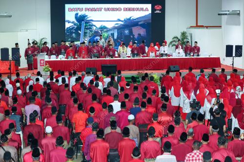 DATUK SERI MOHAMED KHALED NORDIN 