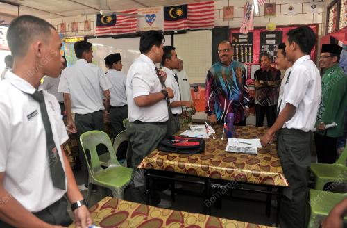 JB04_23082015_KSN_-SEKOLAH