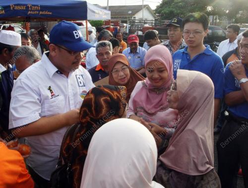 JB04_24012011_CALON_PASAR