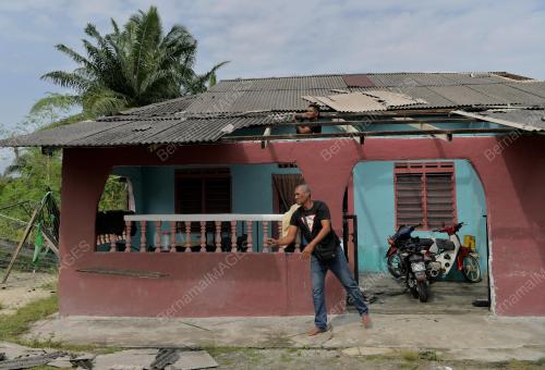 RUMAH_RIBUT