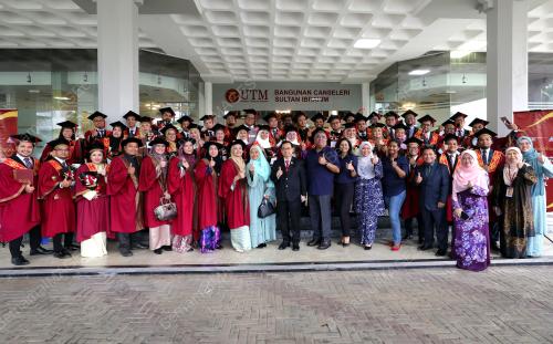 UNIVERSITI TEKNOLOGI MALAYSIA