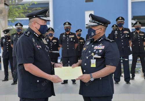 DATUK KAMARUL ZAMAN MAMAT