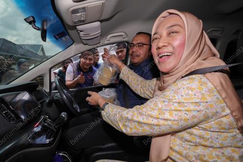AZNAN TAMIN