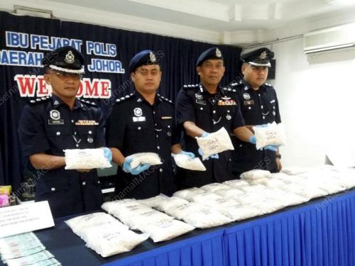 JB04_25072016_ACP_AZMAN