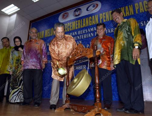 MUHYIDDIN YASSIN