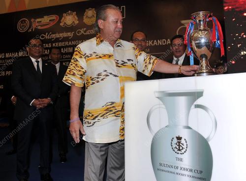 JB04_25092017_PIALA_SULTAN_JOHOR