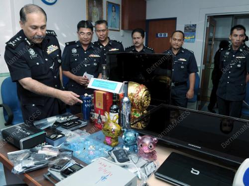 DATUK MOHD MOHKTAR MOHD SHARIFF