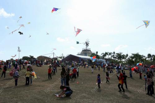 JB04_26022014_LAYANG-LAYANG