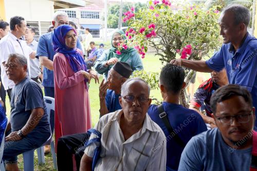 DATUK SERI NORAINI AHMAD