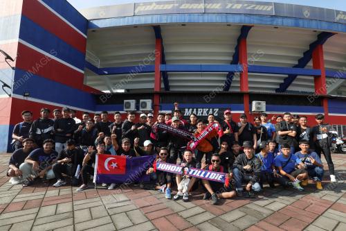 PENYOKONG JDT PIALA MALAYSIA