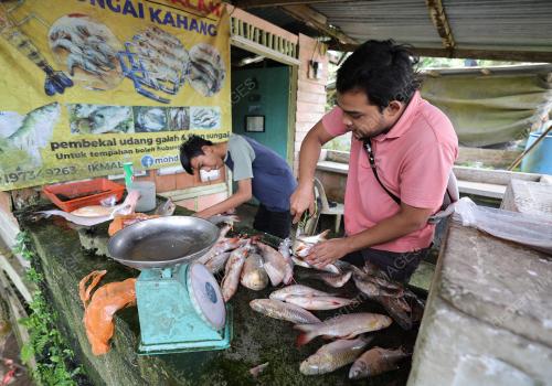 BOMBA DAN PENYELAMAT
