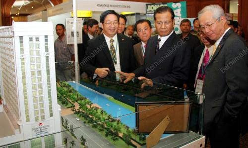 ABDUL GHANI OTHMAN
